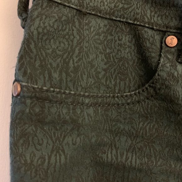 Pilcro & the Letterpress Embossed Ankle Zip Pants - Picture 4 of 8